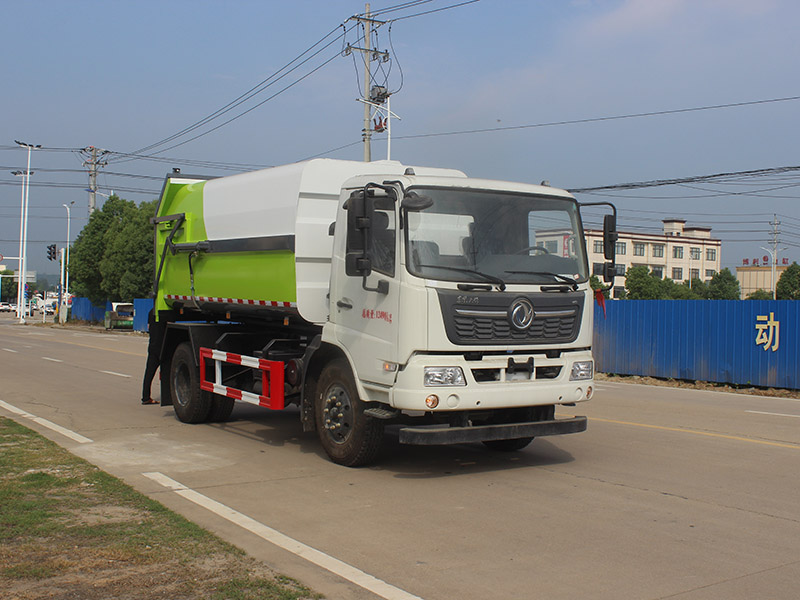 東風(fēng)天錦底盤（3800軸距）壓縮式對接垃圾車